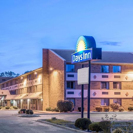 Days Inn By Wyndham Hurstbourne Louisville Eksteriør billede